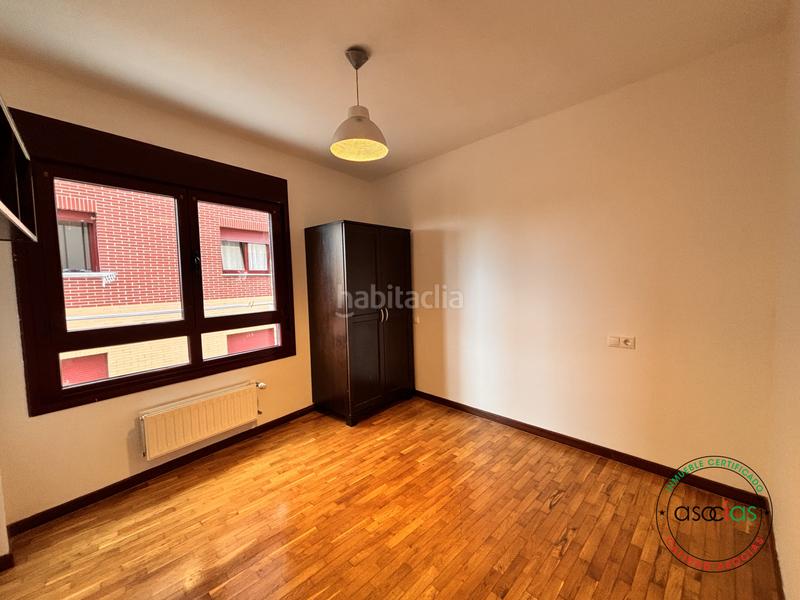 Foto 11a918d7-bd93-44ec-aa94-91900f4db9ac. Piso  seminuevo en venta en Roces con garaje y trastero en Gijón