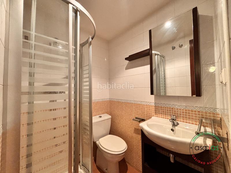 Foto 5ec81ddc-4d05-4e9c-a38f-509b22d6cb13. Piso  seminuevo en venta en Roces con garaje y trastero en Gijón