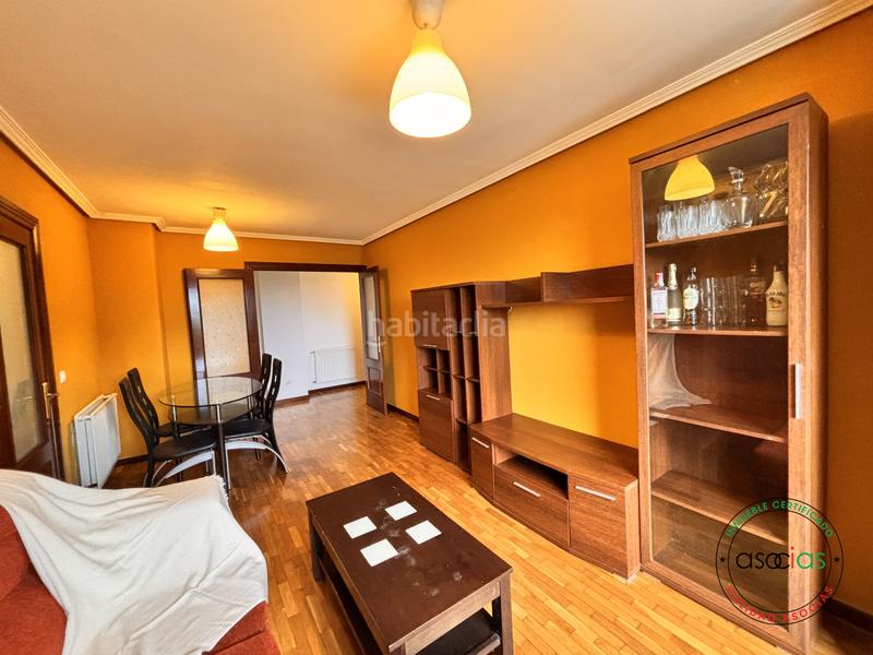 Foto 7ea959fe-251d-4e75-b932-242dc9c67d8c. Piso  seminuevo en venta en Roces con garaje y trastero en Gijón