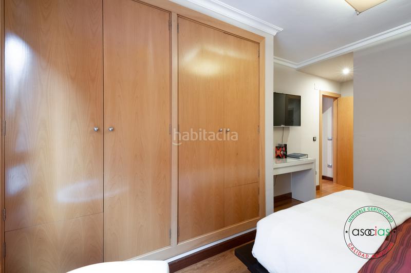 Foto 4abf659b-7bae-4c68-b7d8-eda6423fceb1. Pis amb calefacció aparcament a Llano Gijón