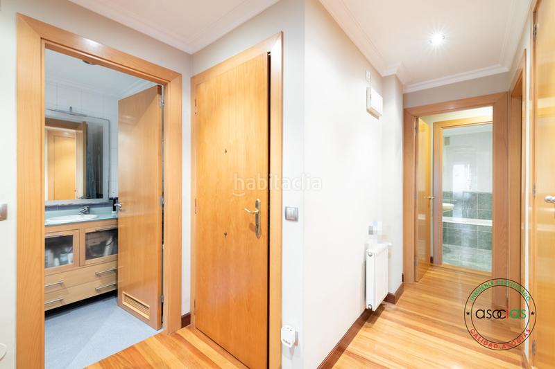 Foto 68f21c27-c77a-4ef4-ac89-a570316d0587. Pis amb calefacció aparcament a Llano Gijón