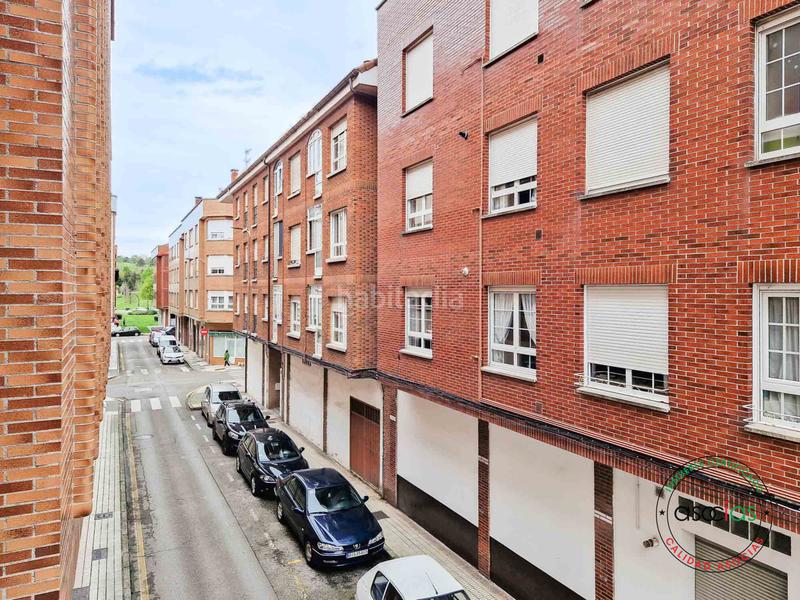 Foto c4470c69-078f-4f12-9aaa-0a3eaa2b2d54. Pis amb calefacció aparcament a Llano Gijón