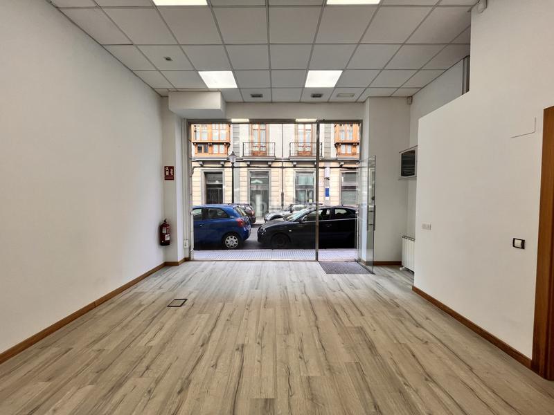 Foto 552fc59c-6100-447f-b5a9-3f2fdac78ea4. Affitto locale commerciale in Centro Gijón