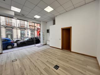 Business premise in Gijón - CL SANTA DORADIA