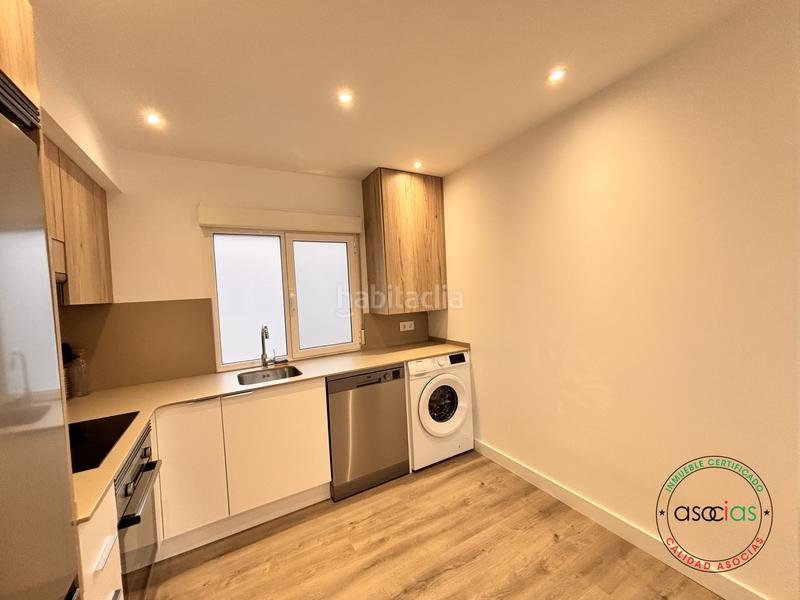 Foto f33d8b06-8b87-48d5-88b0-8128afffa41f. Pis amb calefacció a Laviada Gijón