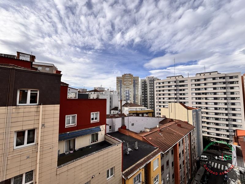 Foto f364dfbb-34c6-436e-b038-4e4bb2accf0b. Pis amb calefacció a Laviada Gijón