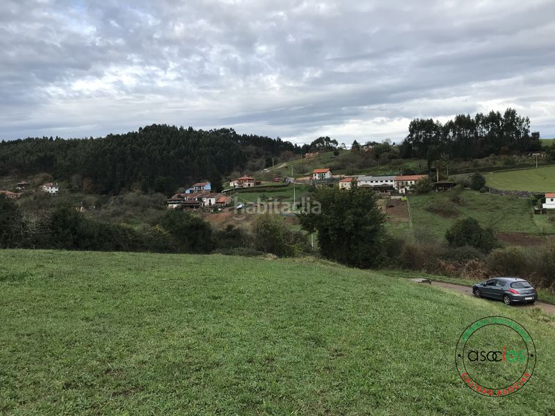 Foto dec4038b-b8a7-40c0-a556-f499a01c549e. Finca rústica a prendes s/n a Carreño