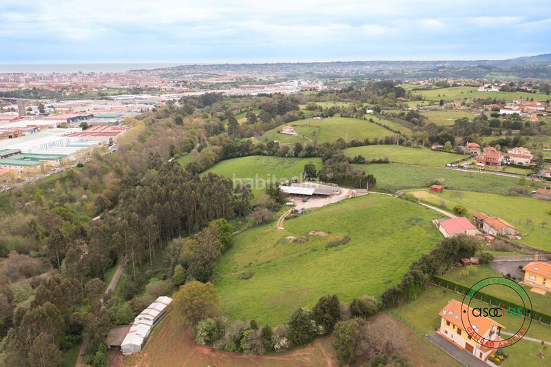 Foto e22eeb5e-c2f5-4e1c-8777-3af4ddaca520. Terreny residencial a La Pedrera Gijón