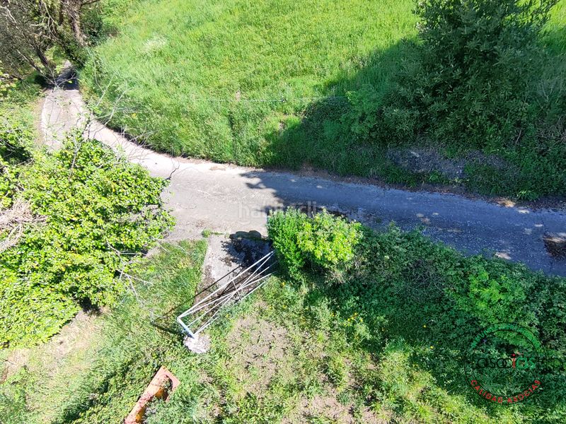 Foto facb3f2f-6409-47b0-8f69-6d590eb7401d. Terreny residencial a Caldones Gijón