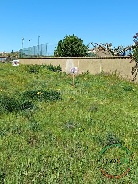 Foto 1f1059e2-eb3f-4be8-8a1f-7b87628bfd0e. Wohngrundstück in Chozas de Abajo - candelas 15 in Chozas de Abajo