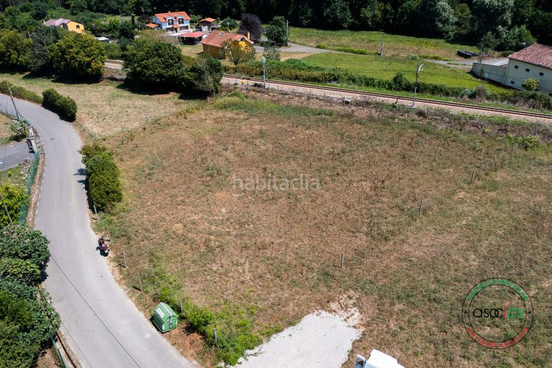 Foto bbfd2f7a-688a-4de5-b282-60f6fb5b2d72. Terreny residencial a Cenero Gijón