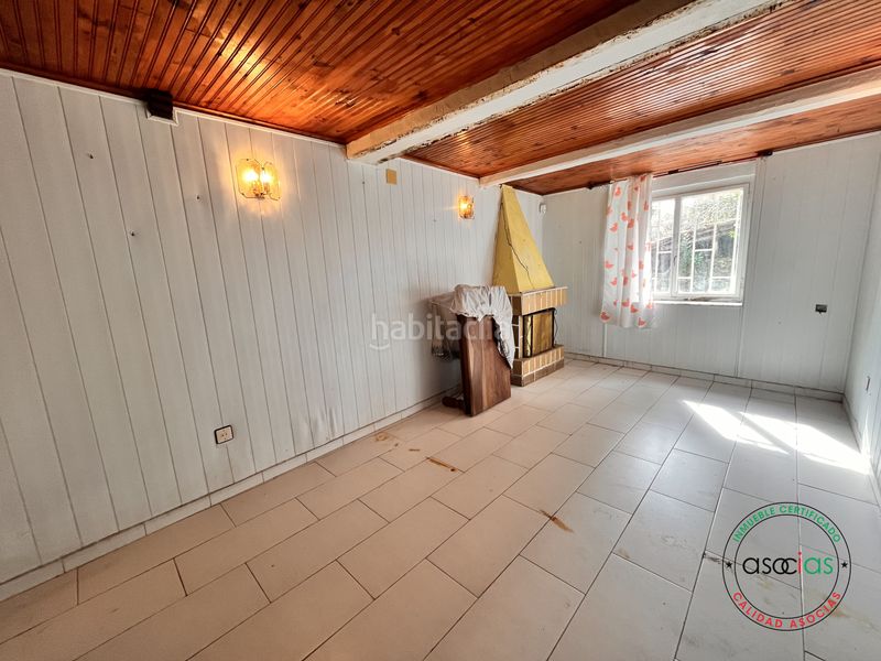 Foto 51765a38-f6e8-4043-a1af-38944f012b2a. Casa aparellada a Carbayin-Lieres-Valdesoto Siero