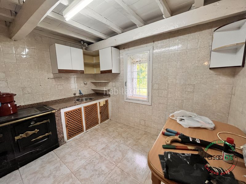 Foto 6e00b459-0e55-4ab4-8a71-cce11283dc07. Casa aparellada a Carbayin-Lieres-Valdesoto Siero