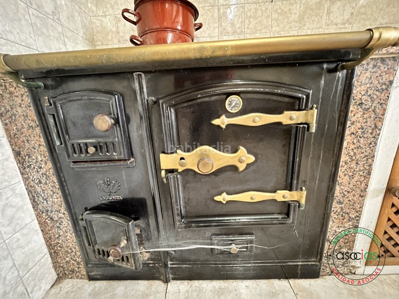 Foto 8a722b5a-4855-43af-ae59-7b395a54c691. Casa aparellada a Carbayin-Lieres-Valdesoto Siero