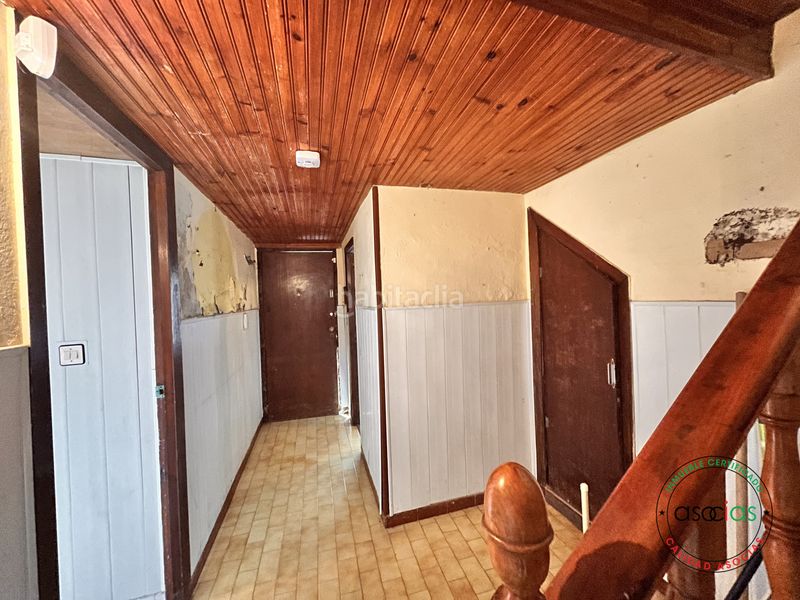 Foto 94185f64-ed1c-4842-88d1-fff9cf532258. Casa aparellada a Carbayin-Lieres-Valdesoto Siero