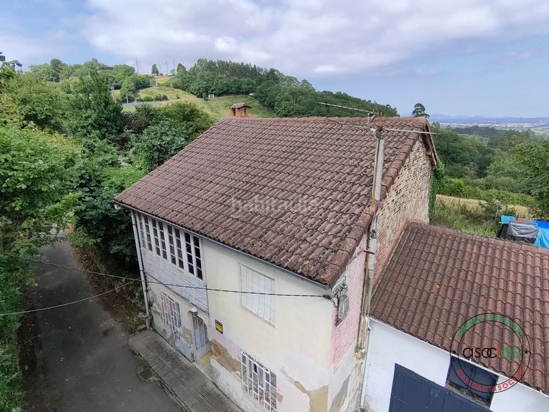 Foto 9a93a3e1-d0a4-4195-a48d-cbc019ed416a. Casa aparellada a Carbayin-Lieres-Valdesoto Siero