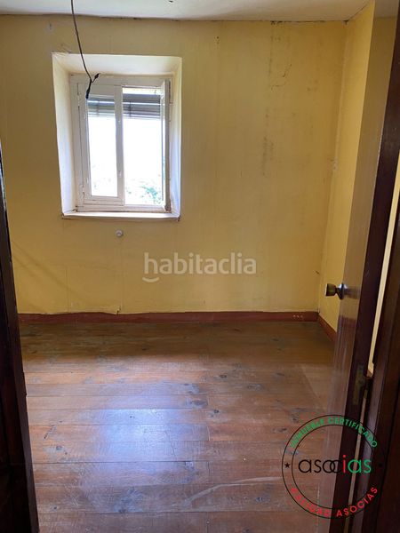 Foto ce309b3d-5656-4f9e-be7a-b68d27700d09. Casa aparellada a Carbayin-Lieres-Valdesoto Siero