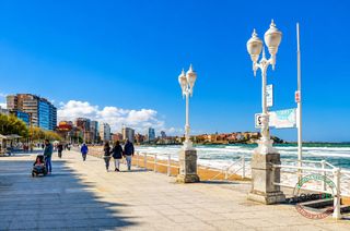 Pis  Gijón - calle ezcurdia. Lado playa san lazarenzo,buen piso en cl ezcurdia