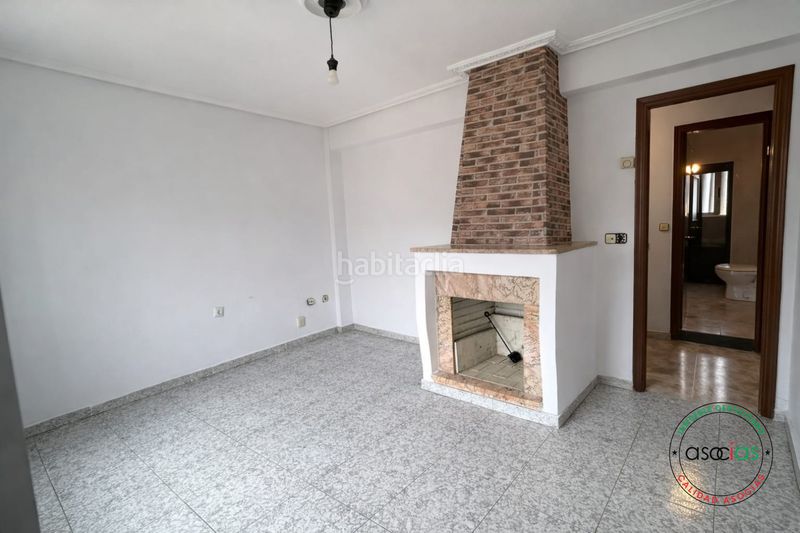 Foto ce5202df-2ad2-4e59-889f-b691f3481b5e. Pis amb calefacció a Riaño - Los Barros Langreo