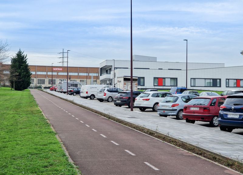 Foto fe6e23c8-2b21-4a78-bff3-122ac53fa58a. Local comercial a Nuevos Roces Gijón