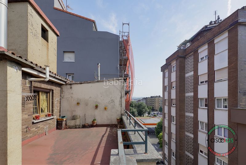 Foto d9480c02-1371-4484-8df2-efcc9b1c4028. Àtic a La Calzada Gijón
