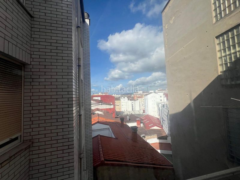 Foto 68e085fd-244e-49b8-b8d4-a6245831ee58. Rent flat with heating in Laviada Gijón