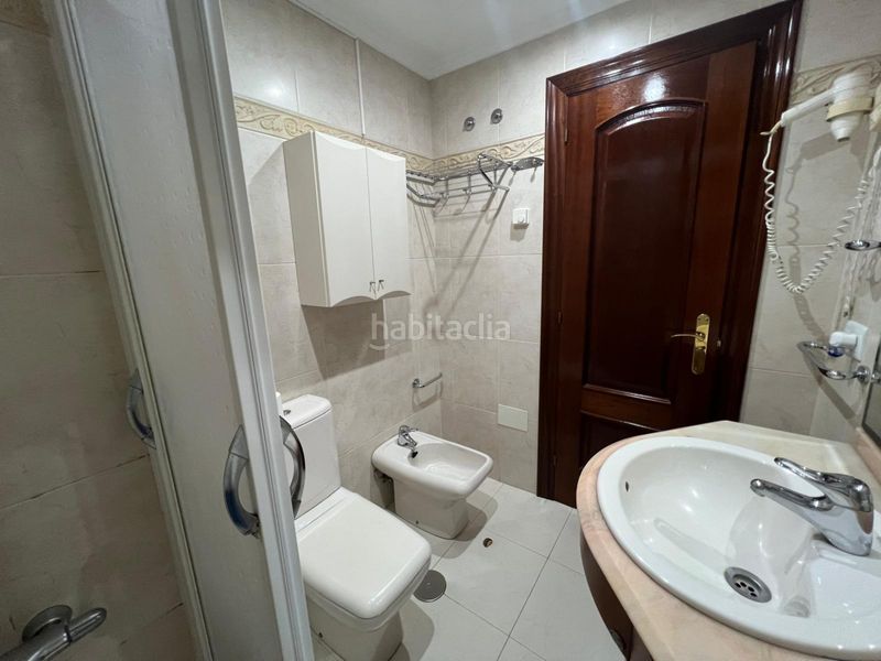 Foto a5c4e98e-64fe-4a5a-904e-f001d8fbe09c. Rent flat with heating in Laviada Gijón