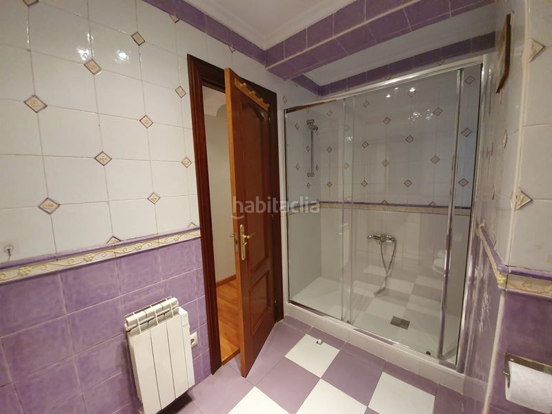 Foto c9a30f9a-adb1-4d58-a50e-4f3cdb25cc2d. Rent flat with heating in Laviada Gijón