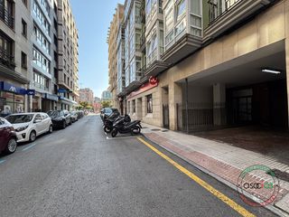 Parking coche en Cl cura sama 4. Plaza san miguel. plaza de garaje amplia