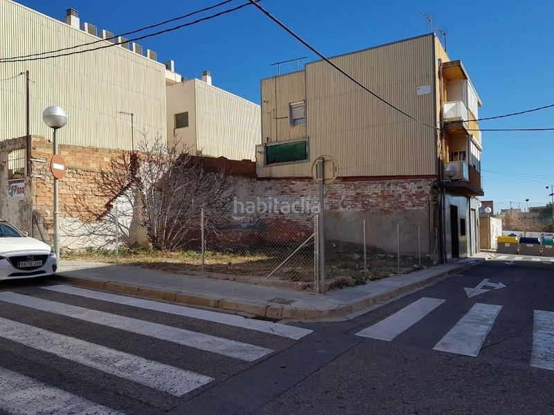 Foto 1c28ca5e-8b07-444b-87b9-43f8458d3639. Wohngrundstück in carrer vint-i-set 19 in Bonavista Tarragona