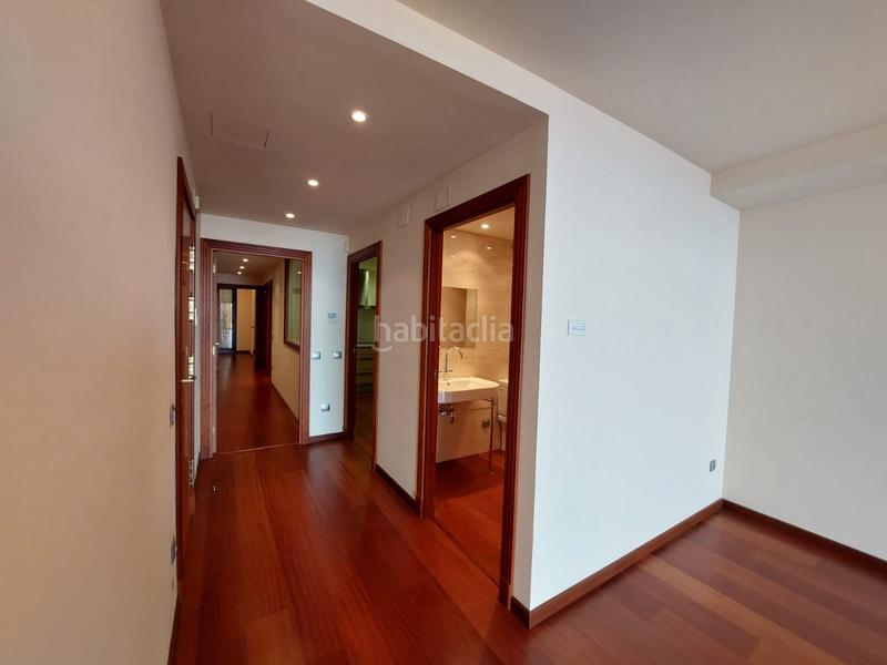 Foto 0a79a082-a567-4b86-89f8-c73fbabe99f4. Location duplex avec chauffage parking dans Nou Eixample Sud Tarragona