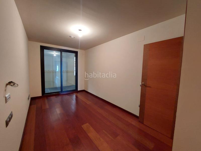 Foto 4076b633-c8c4-4766-a475-cb006cc472ff. Rent duplex with heating parking in Nou Eixample Sud Tarragona
