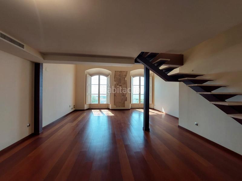 Foto 6eb90031-4779-4cd7-9f84-cddf64e0156c. Rent duplex with heating parking in Nou Eixample Sud Tarragona