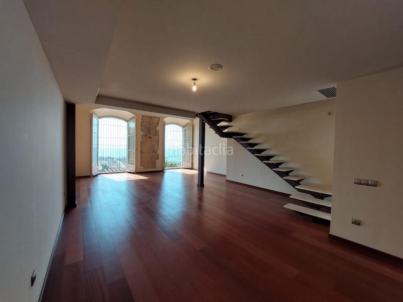 Foto 8cc8211b-7df5-416b-bab2-1e22370362e4. Rent duplex with heating parking in Nou Eixample Sud Tarragona