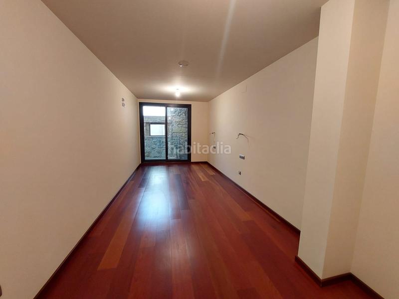 Foto cb054a2d-7edc-4fa9-b414-f16405d0c638. Rent duplex with heating parking in Nou Eixample Sud Tarragona