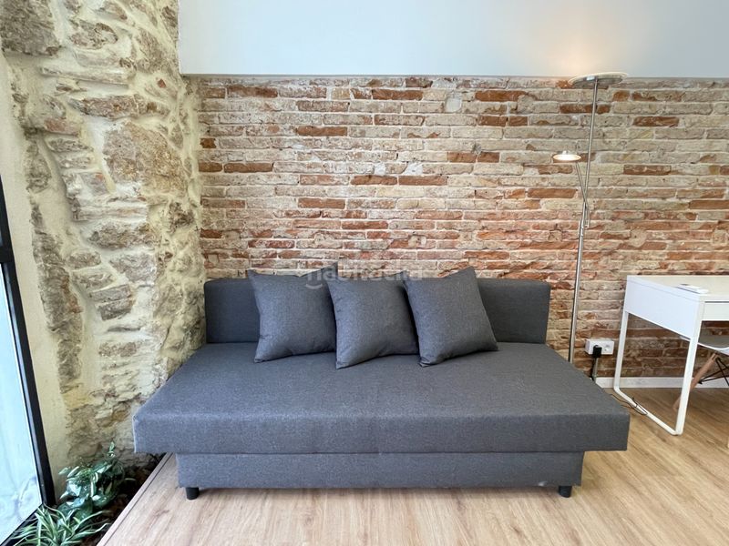 Foto 48f862ed-de4a-48d9-a104-331627b61cb5. Local comercial a carrer d'apodaca 28 a Barris Marítims Tarragona