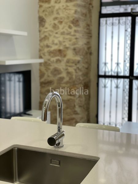 Foto 6ec3f10d-74d1-44c4-8dfb-08f45b4ce0ca. Local comercial a carrer d'apodaca 28 a Barris Marítims Tarragona