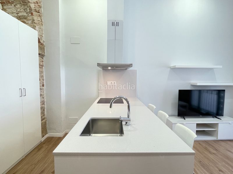 Foto cbee80e7-680d-4166-8a0f-961d32632215. Local comercial a carrer d'apodaca 28 a Barris Marítims Tarragona