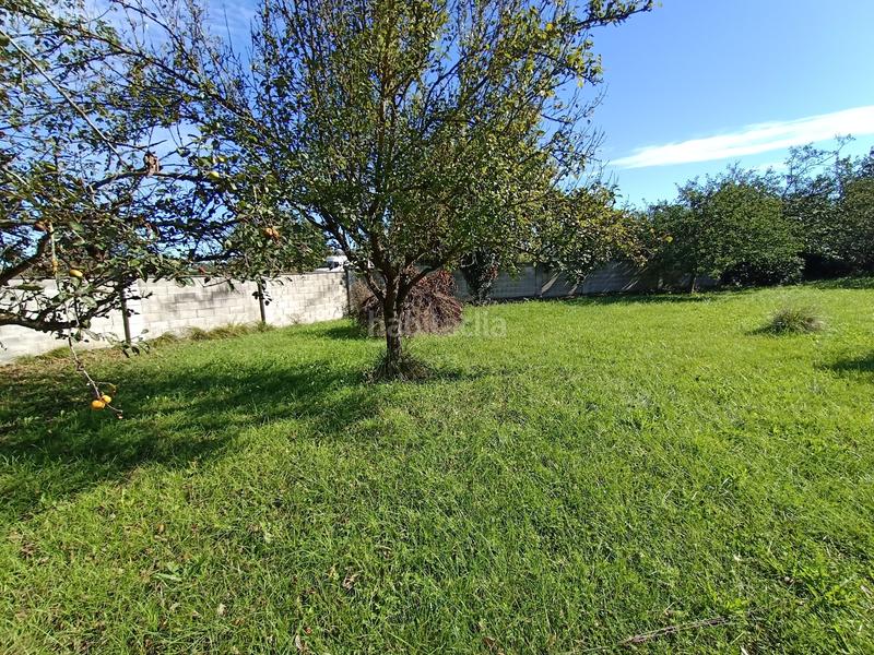 Foto 8ca3168c-3520-4636-870c-3b811da5a3e1. Terreno residenziale in avenida conde santa bárbara 16 in Siero