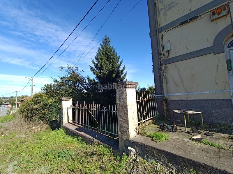 Foto f295dfd2-ea32-4c69-a1b8-e08a37e26efb. Terreno residenziale in avenida conde santa bárbara 16 in Siero