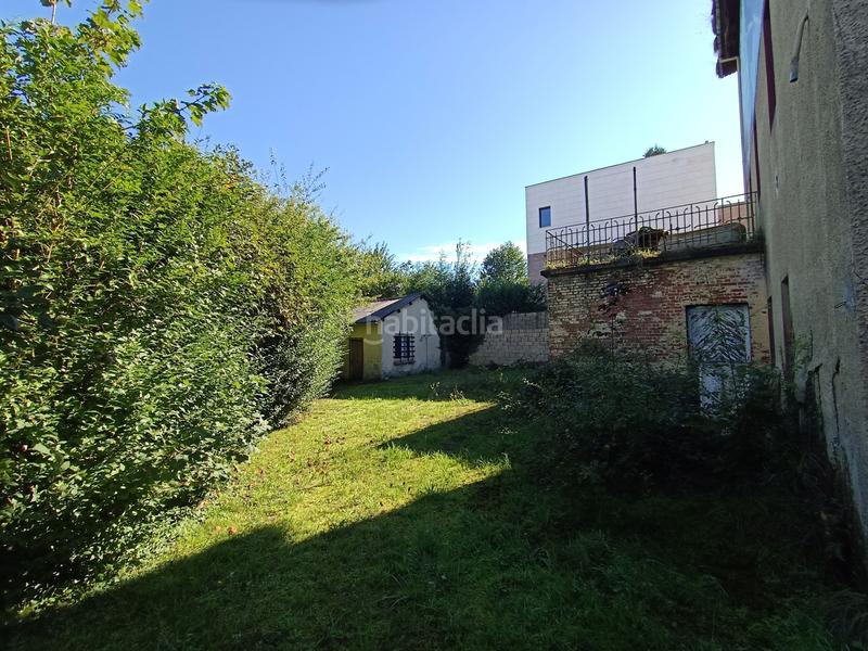 Foto 085cc150-7158-4fe9-a9a9-638235f6a8b0. Wohngrundstück in avenida conde santa bárbara 16 in Siero