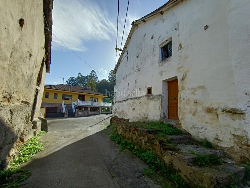 Foto e586bc4c-c80c-41ac-b4be-c44ffa29deb4. Casa bifamiliare in lugar casares 19 in Parroquias Sur - La Manjoya Oviedo