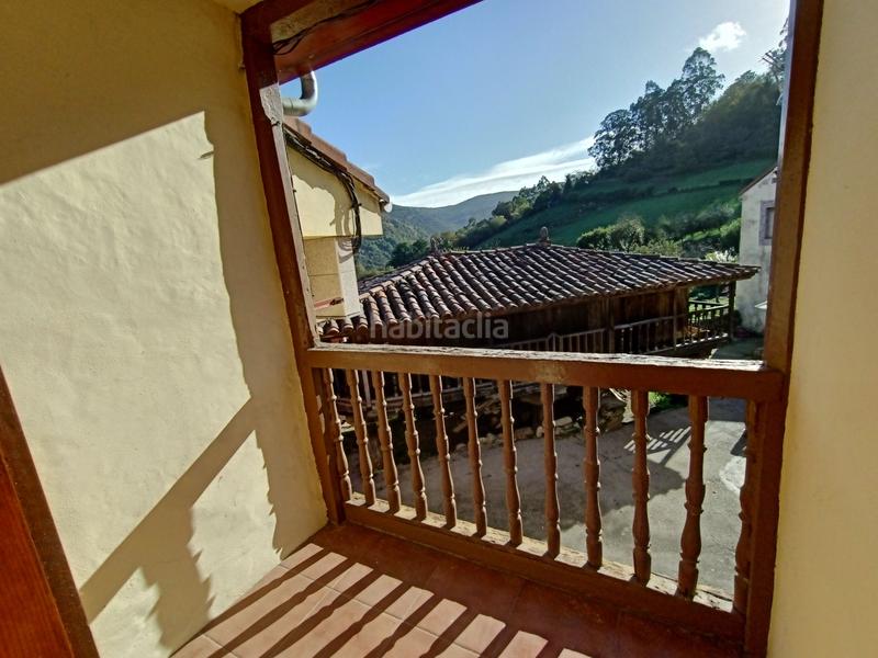 Foto e7c74d46-6ac8-4c2a-b1ff-ba8aeedc53a7. Casa bifamiliare in lugar casares 19 in Parroquias Sur - La Manjoya Oviedo