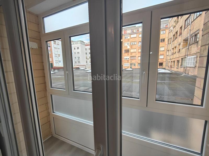 Foto f9a0bfbd-d415-4999-b6cf-3ce1f9727854. Alquiler apartamento en La Arena Gijón