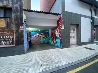 Autoparkplatz in Llano. Se vende plaza de garaje muy bien ubicada y amplia a un precio i