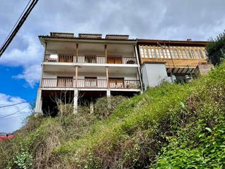 Édifice à Aller. Oportunidad única de inversión en el corazón de asturias!