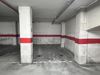 Aparcament cotxe a La Felguera