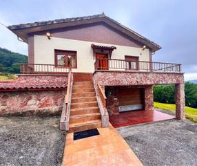 Casa a Lada