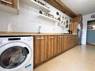 Etagenwohnung in La Pola Siero. Piso en venta en pola de siero  luminoso y con vistas a plazapar