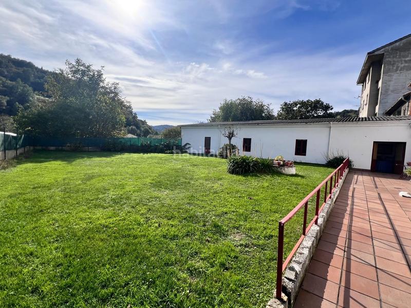 Foto be6d38dd-748f-478d-b34a-d41d0c3bcf79. Casa amb calefacció aparcament a Bimenes